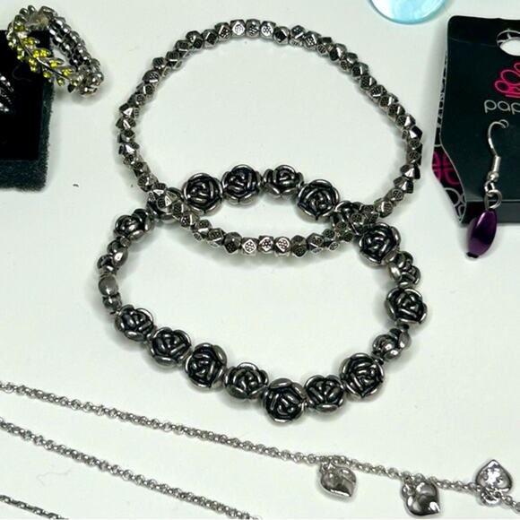 Paparazzi Jewelry Lot Silver Tone Necklace Bracelet Earrings Rings Fashion - Picture 3 of 5